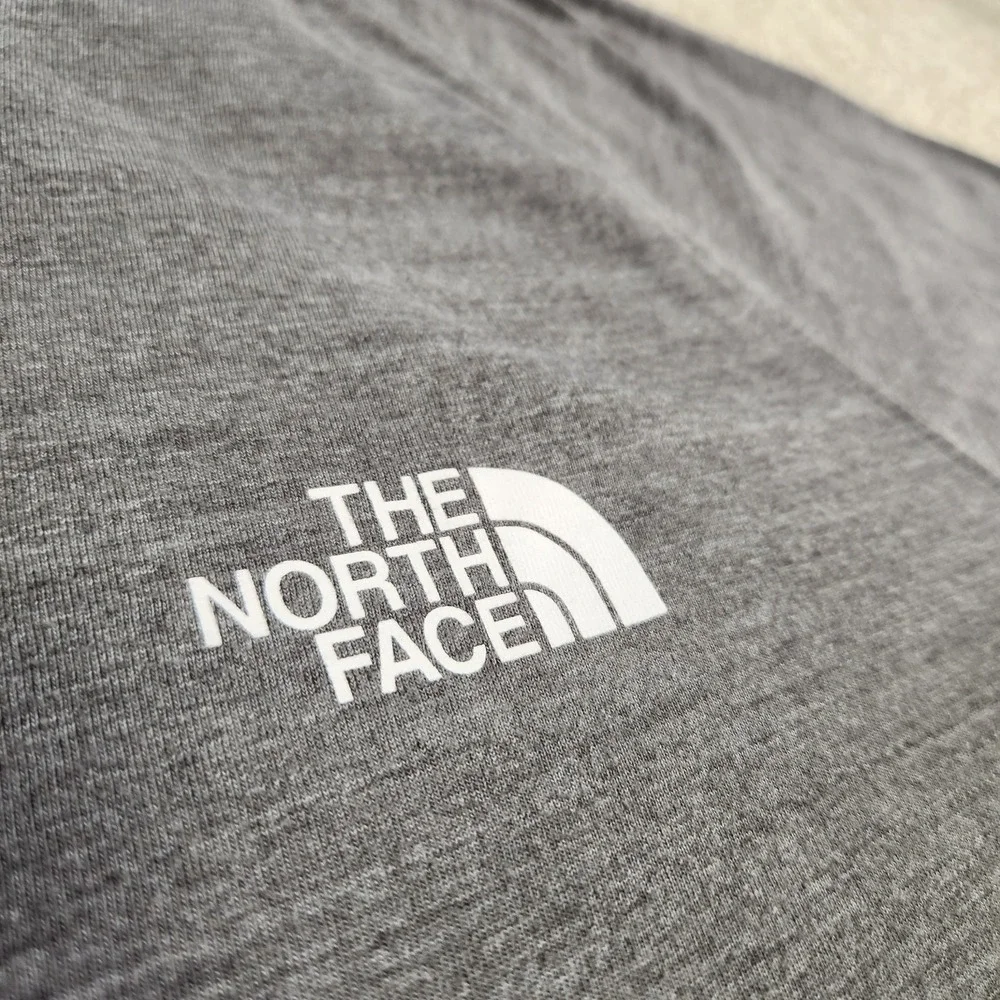 North Face‎ Hoodie Men Medium Classic Fit Lightweight Stretch Gray Athleisure